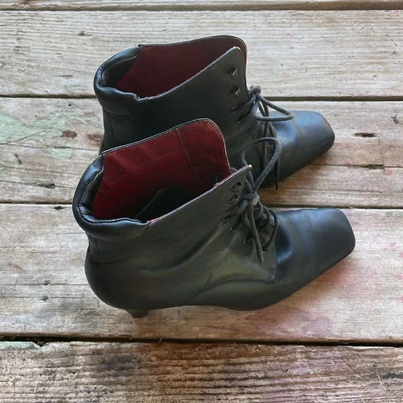 Vintage Markon Witchy Victorian Leather Upper Ankle Boots - Picture 8 of 8